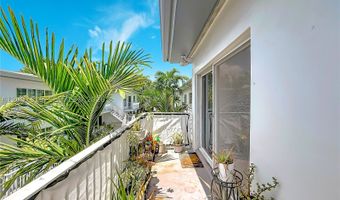 9280 Bay Harbor Ter 25, Bay Harbor Islands, FL 33154