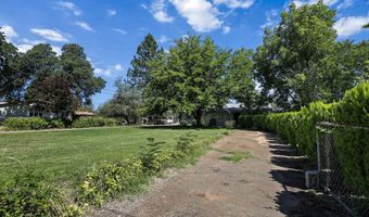 16832 Bunny Ln, Anderson, CA 96007
