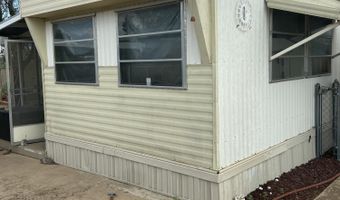 557 E Hillcrest Dr, Benson, AZ 85602