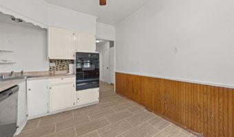 76 W 6TH St 2, Bayonne, NJ 07002