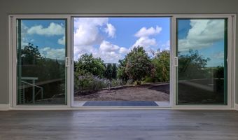 7655 E Silver Dollar Ln, Anaheim, CA 92808