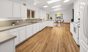 89022 WELCH Rd, Astoria, OR 97103