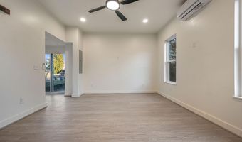 410 WEST St, Clayton, DE 19938