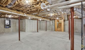 51 Colby Farm Rd, Chester, NH 03036