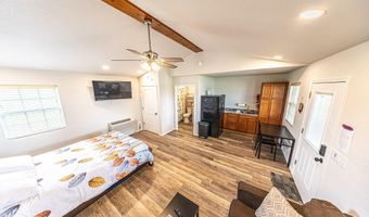 220 Ponds Dr, Afton, OK 74331