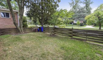 5511 HUNTINGTON Pkwy, Bethesda, MD 20814