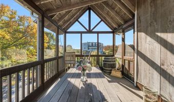 27 W Willow Ln, Charlestown, RI 02813