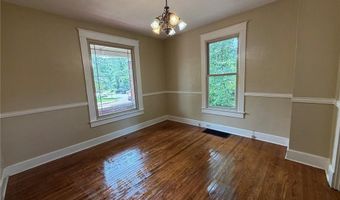 902 Royal St, Alton, IL 62002