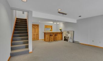 745 Merrow Rd APT 102, Coventry, CT 06238