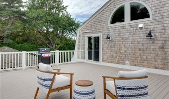 1 Harbor View Dr, Newport, RI 02840