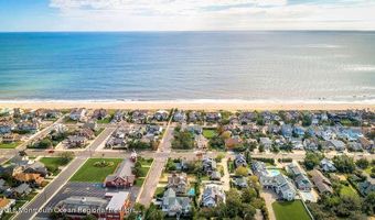 45 Strickland St, Bay Head, NJ 08742