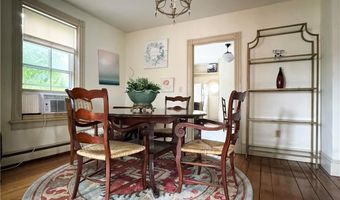 18 Barney St Barney Ct, Newport, RI 02840