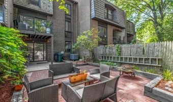 4932 SAUQUOIT Ln, Annandale, VA 22003