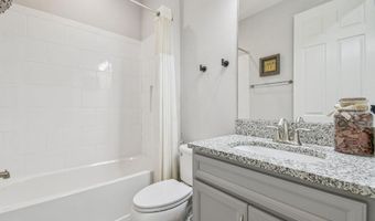 6442 MAIDEN SEA Dr, Apollo Beach, FL 33572