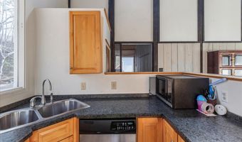 38 STRUDEL Ct, Basye, VA 22810