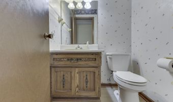 6843 Glacier Dr, Indianapolis, IN 46217