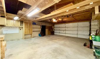 3030 Tamarack Cir, Bosque Farms, NM 87068