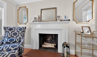 9 Milton Rd, Barrington, RI 02806