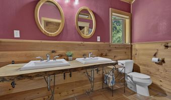 827 Mount Cardigan Rd, Alexandria, NH 03222