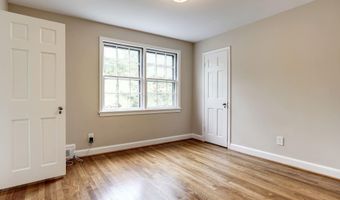 5013 BROOKDALE Rd, Bethesda, MD 20816