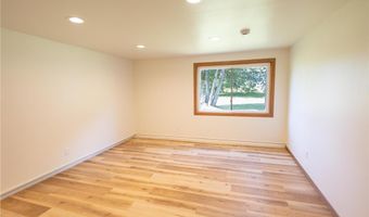 2101 Kenneth Dr, Albert Lea, MN 56007