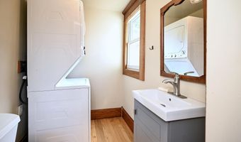 603 S Main St, Alma, WI 54610