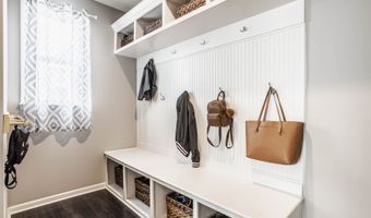 4317 Bexley Ct, Avon, IN 46123