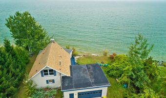 2223 N Partridge Point Rd, Alpena, MI 49707