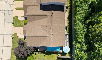 170 Cascade Terrace Dr, Ballwin, MO 63021