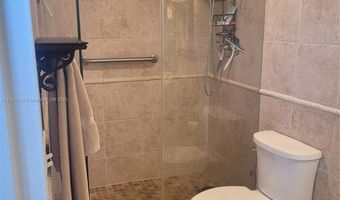 9111 E Bay Harbor Dr 3A, Bay Harbor Islands, FL 33154
