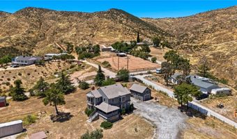10821 Los Jordans, Agua Dulce, CA 91390