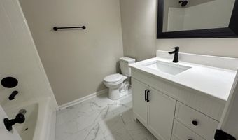 220 River Forest Dr, Boiling Springs, SC 29316