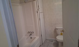 112 N Madison Ave, Aurora, MO 65605