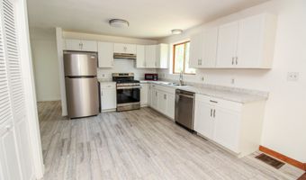 10 Perry Ln, Amherst, ME 04605