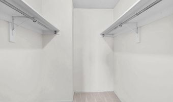 307 YOAKUM Pkwy 1718, Alexandria, VA 22304