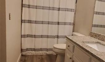 16 Victoria Ln, Bella Vista, AR 72715