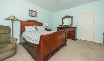 103 Minuteman Cir, Allentown, NJ 08501