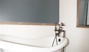 216 Broadway Ave, Belfry, MT 59008