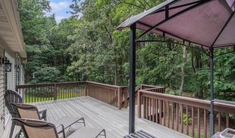 8905 Conservancy Dr NE, Ada, MI 49301