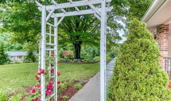 16239 Mary St, Abingdon, VA 24210