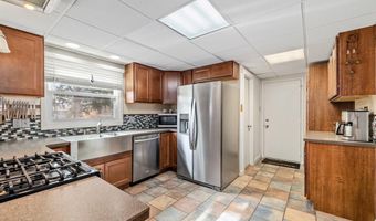 419 SIERRA Dr, Cheyenne, WY 82009