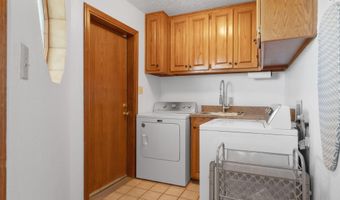 1201 JOHN Rd, Belen, NM 87002