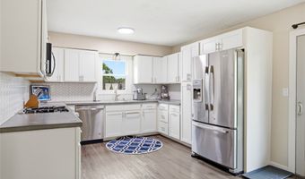 727 22nd Ave SW, Altoona, IA 50009