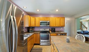 30 Cogliandro Dr, Acton, ME 04001