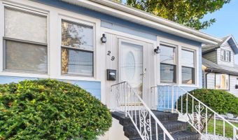 29 Ligham St, Belleville, NJ 07109