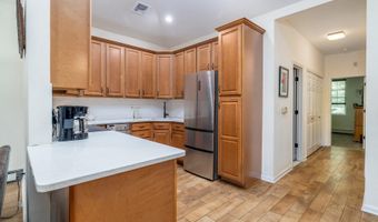 62 Sarah Ct, Amityville, NY 11701