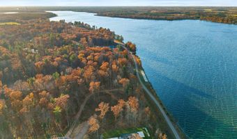 3053 WATERVIEW Dr, Wisconsin Rapids, WI 54494