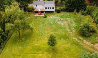 75 Hickory Dr, North Kingstown, RI 02852