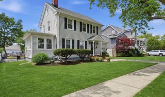 17 Norman Ave, Amityville, NY 11701