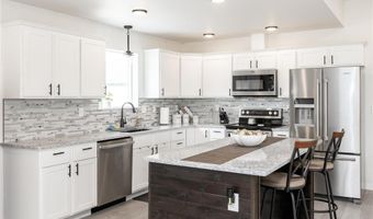 106 Pheasant St, Audubon, MN 56511